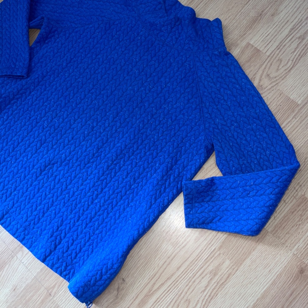 T By Talbots Blue Shimmer Quilted Side Zip Pullover Size 1X - Picture 3 of 8